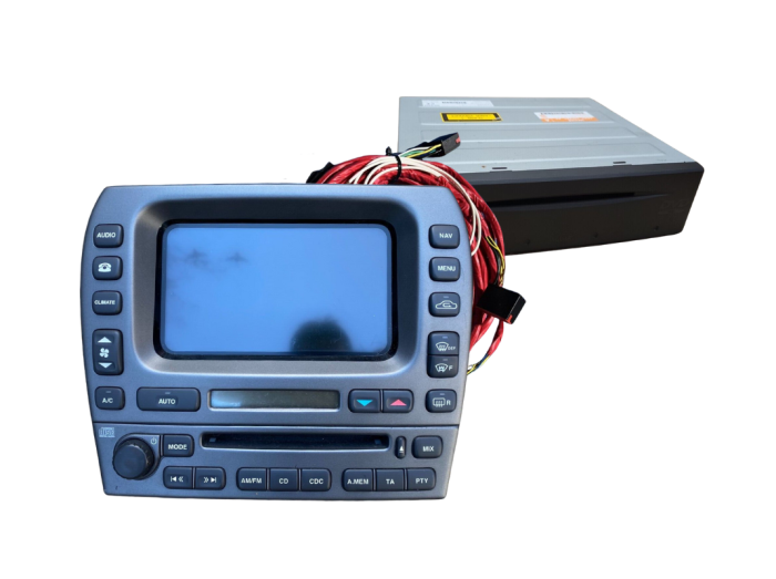 Jaguar X-Type SATNAV Set - Image 1